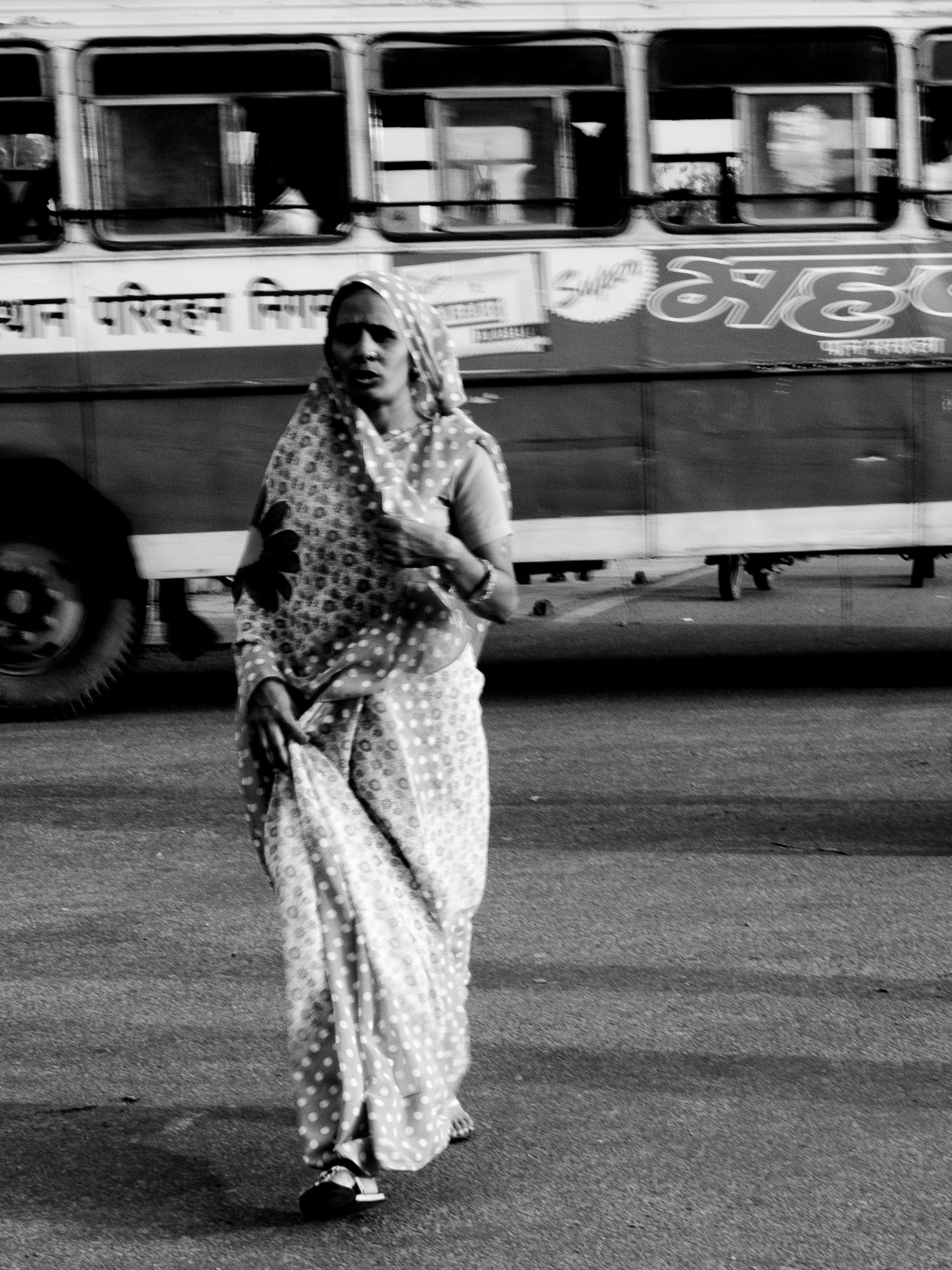 299216 3997836 india woman 2